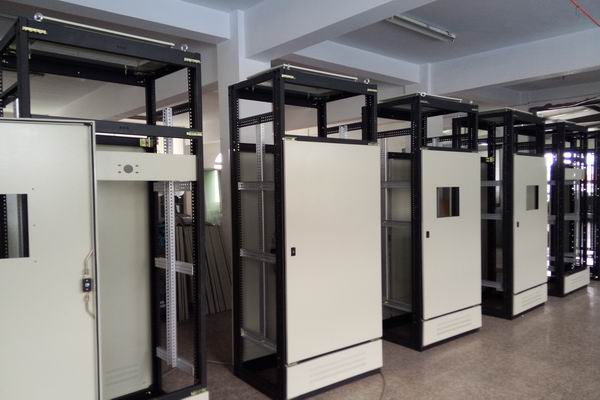 龙泉驿配电柜-3683厂家配电柜检修需要注意的